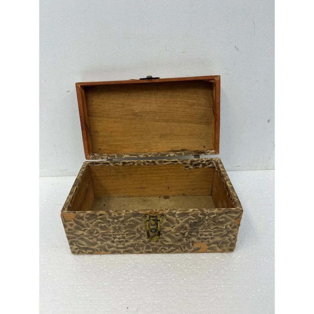 Wood Dollhouse Steamer Trunk Miniature Antique Storage Box Chest SALESMAN SAMPLE